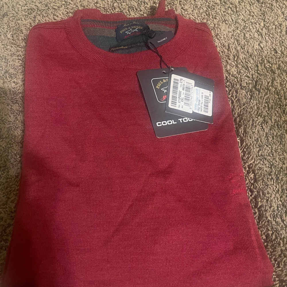 New sweater very fashionable and unique